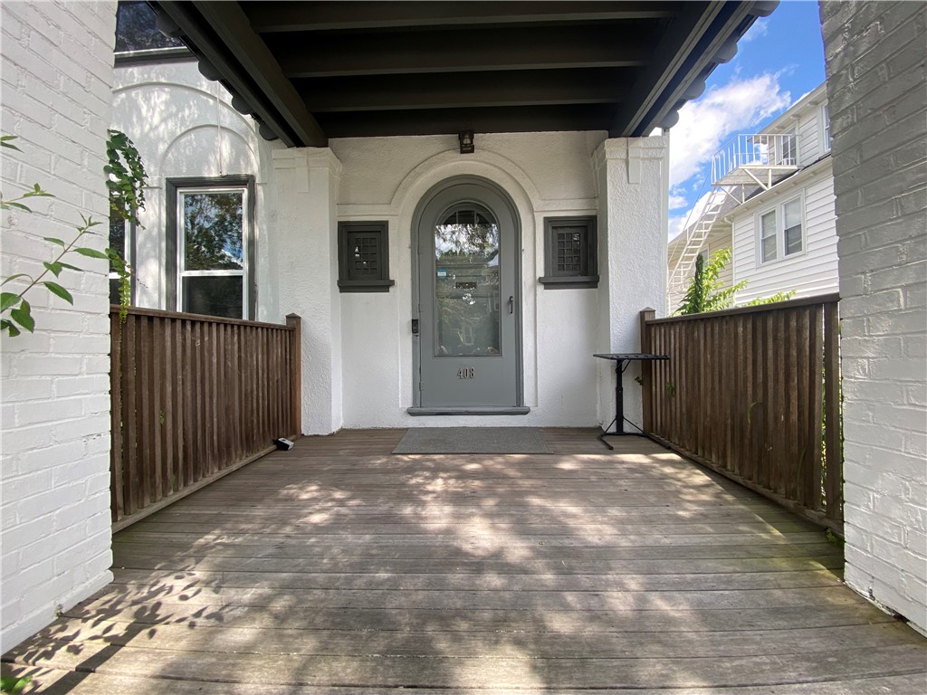 404 Lloyd Avenue 408