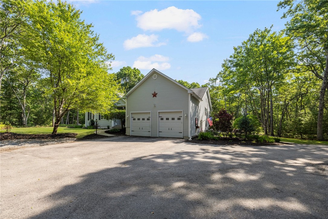 46 Peck Hill Road