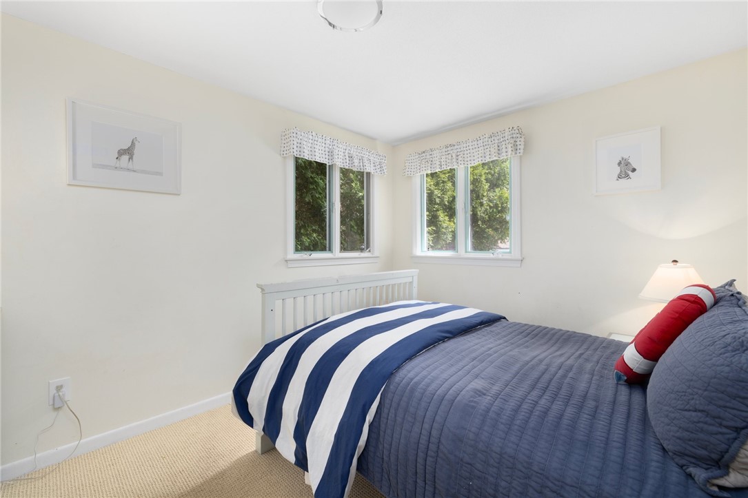 8 SCHOOL HOUSE Road