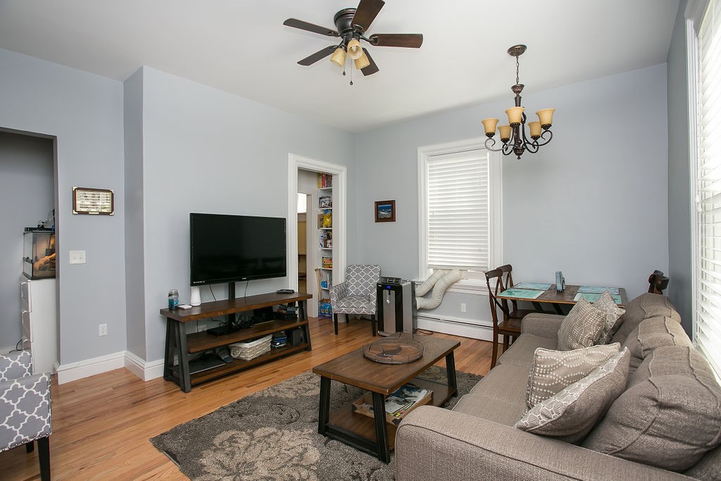 3 Prairie Avenue 1