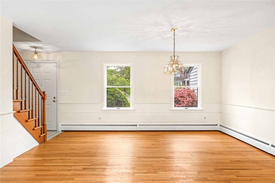 40 Wood Avenue