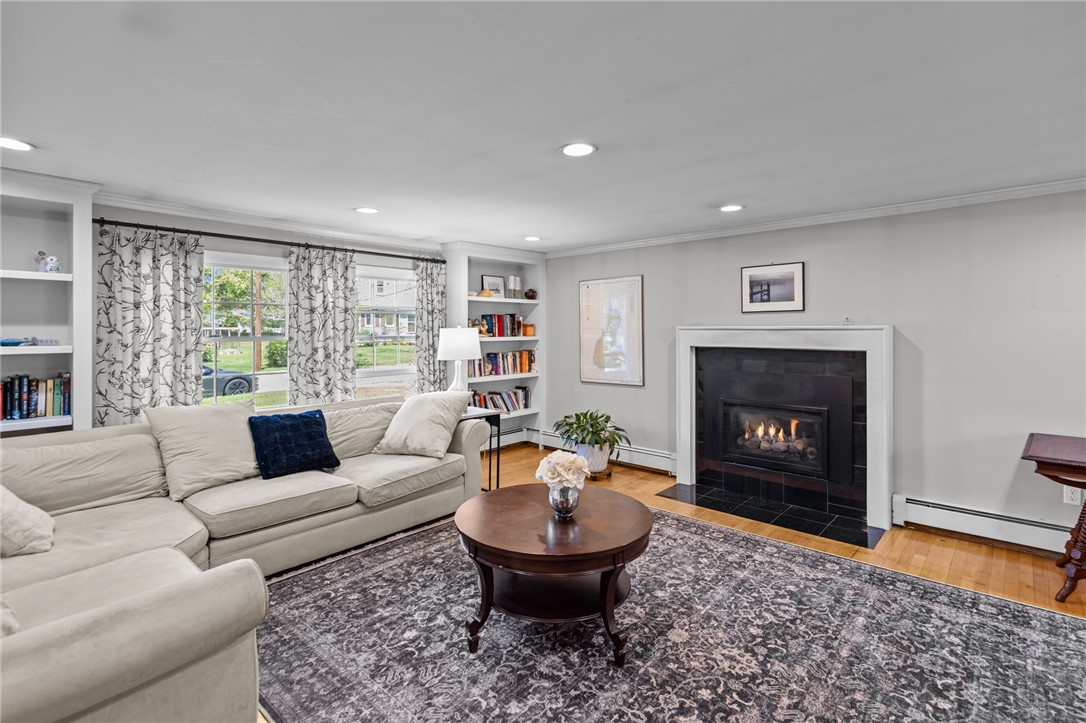 7 Sandra Drive