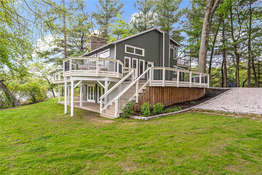 12 Hazel Point Road