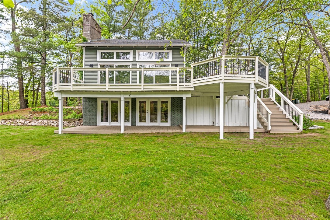 12 Hazel Point Road