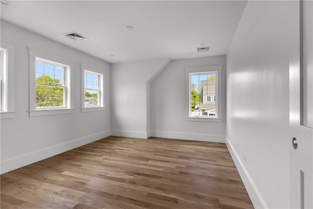22 Anchor Way 6