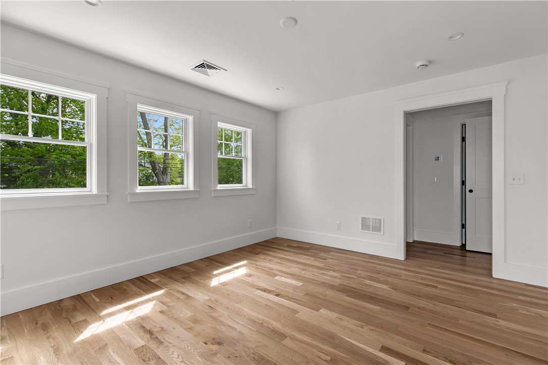 22 Anchor Way 6