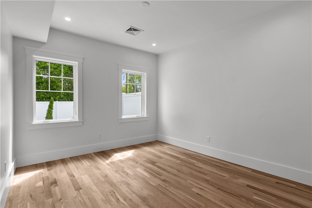 22 Anchor Way 6