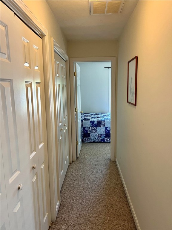 18 Lisi Lane