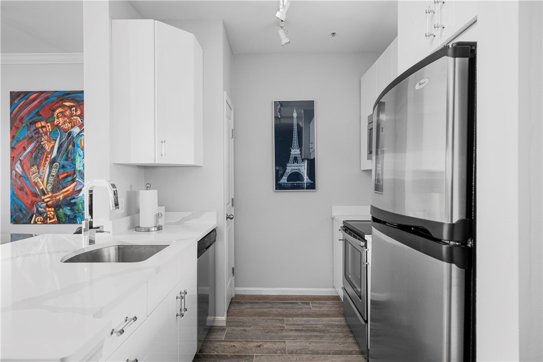 1000 Providence Place 160