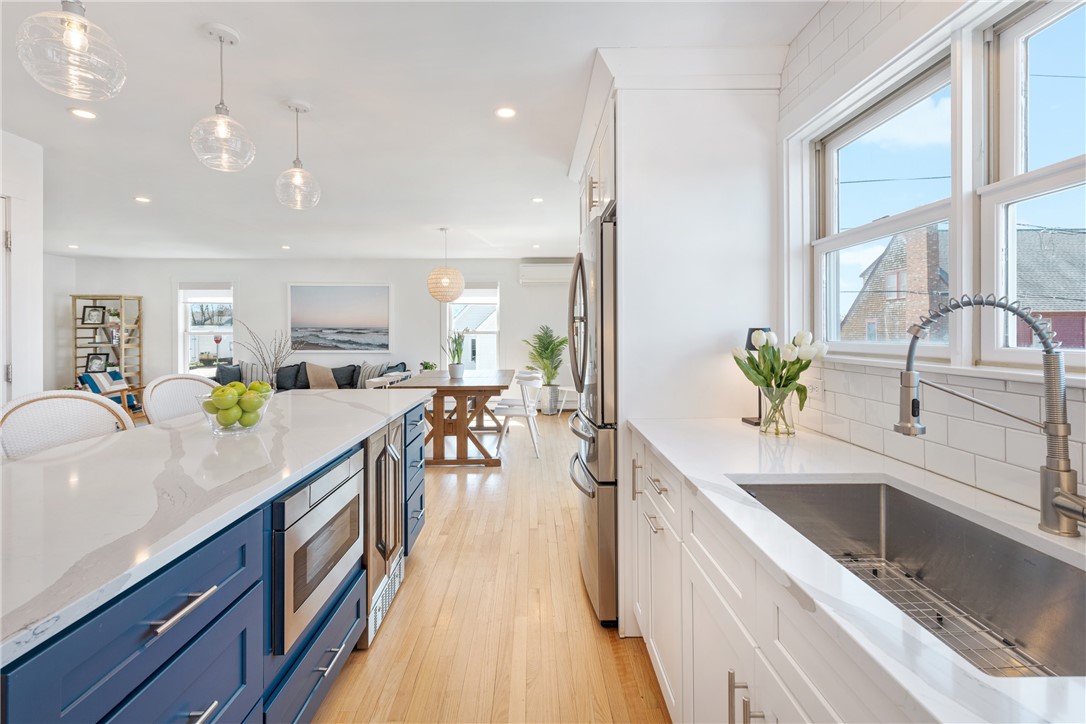 433 Wolcott Avenue