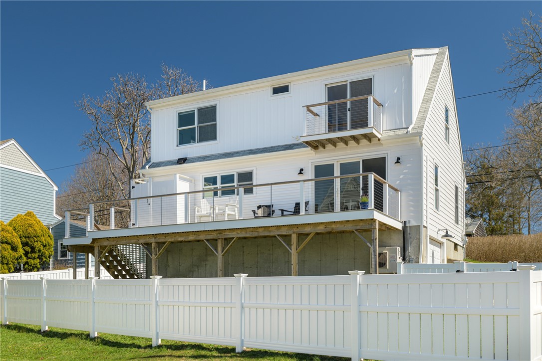 433 Wolcott Avenue