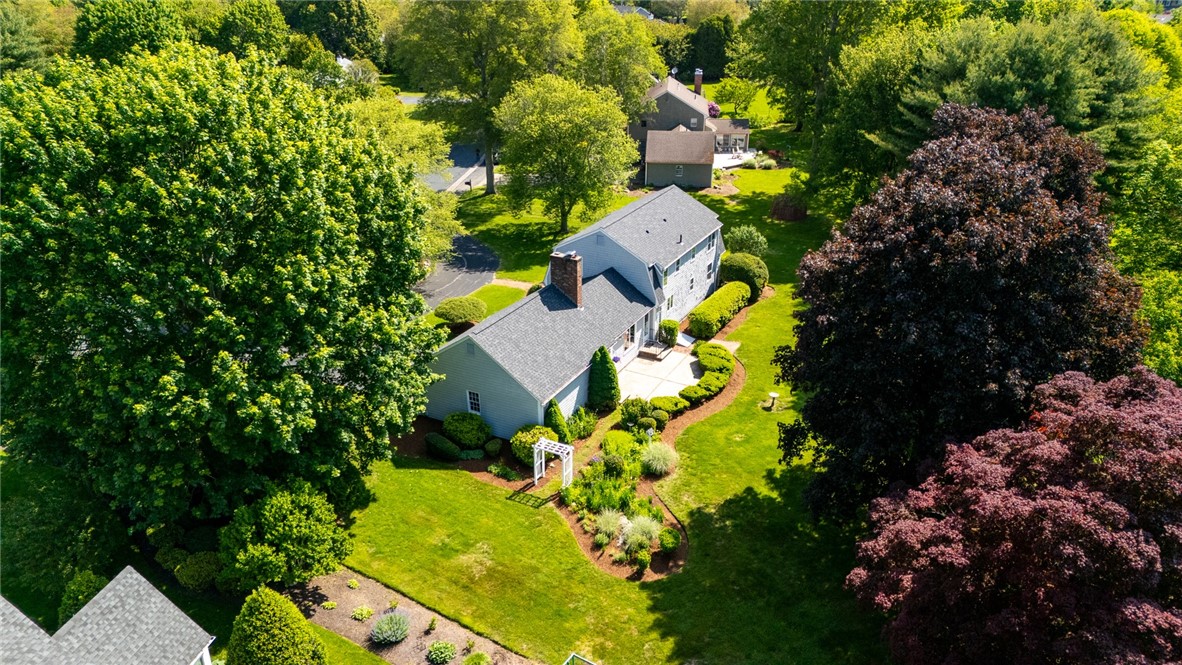 11 Crosswynds Drive