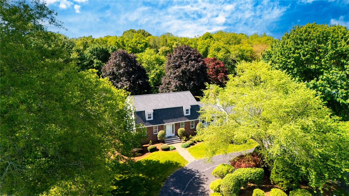 11 Crosswynds Drive