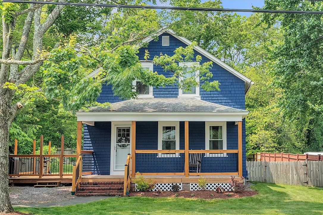15 Boyd Avenue