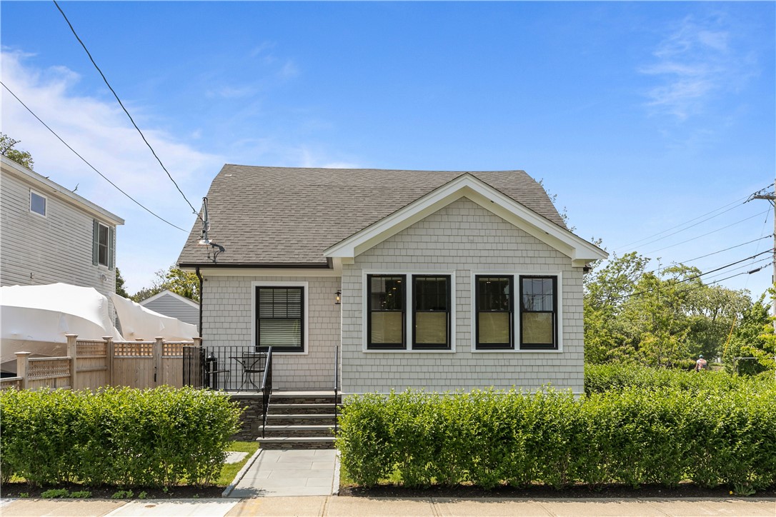109 Carroll Avenue