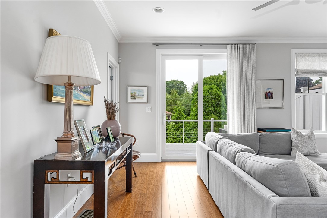 100 Algonquin Road 5