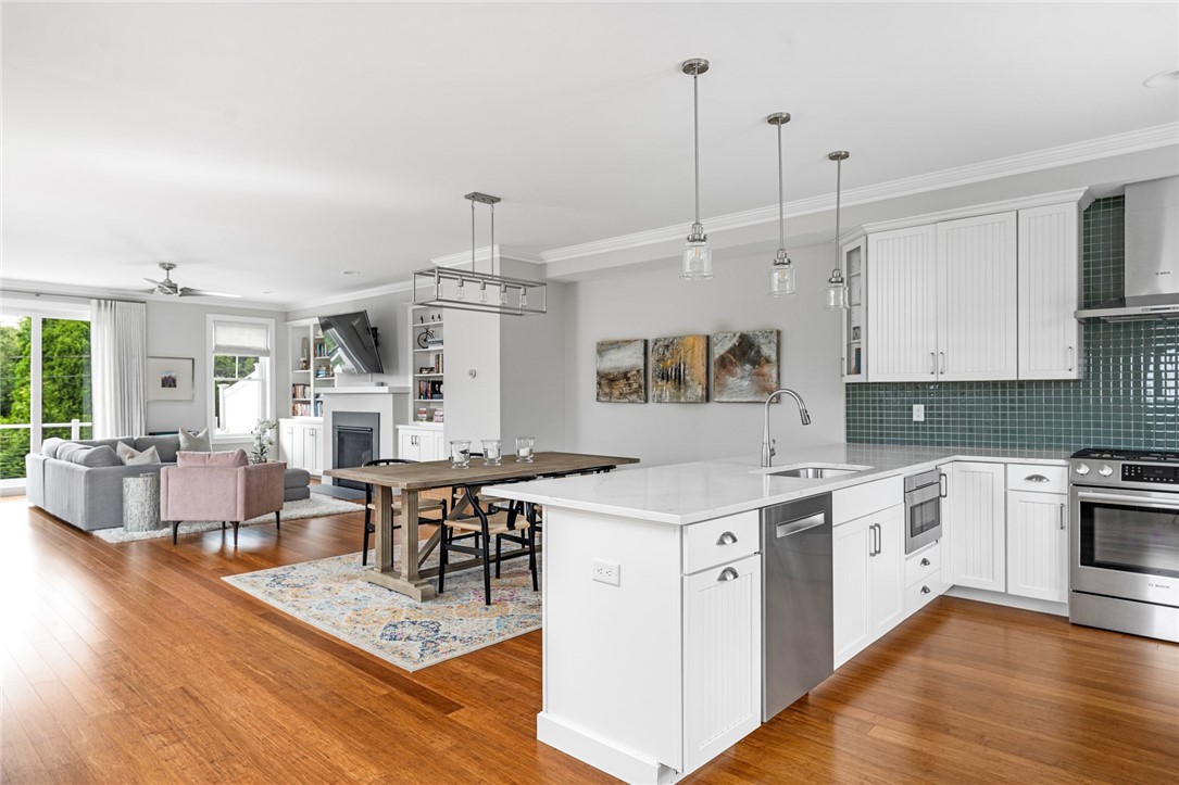 100 Algonquin Road 5