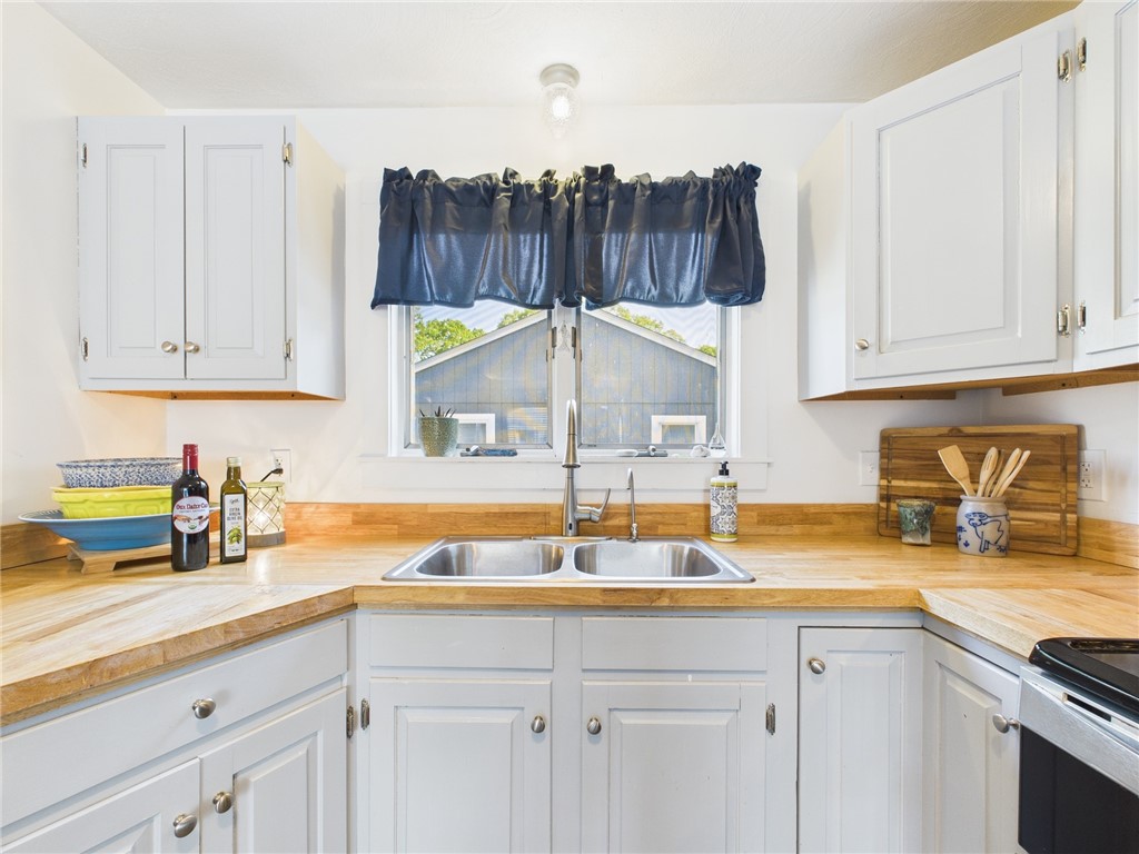34 Beach Plum Road