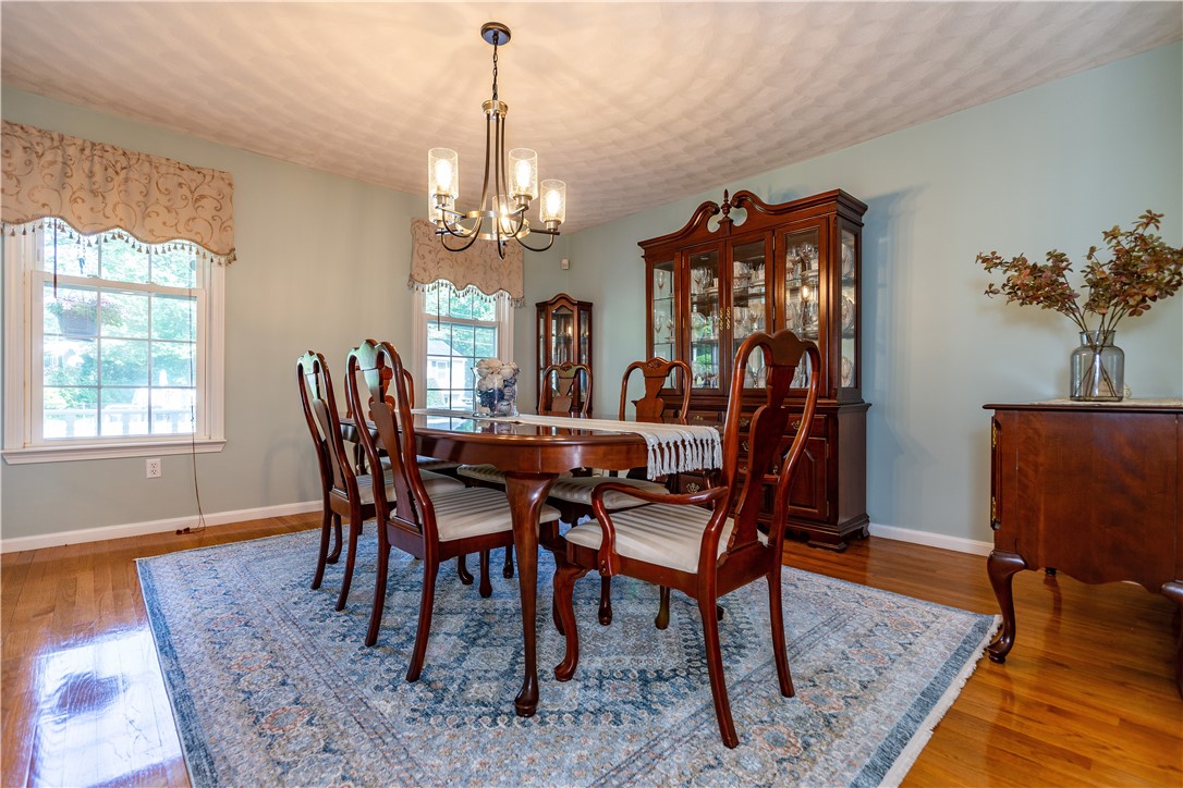 33 Oak Hill Drive