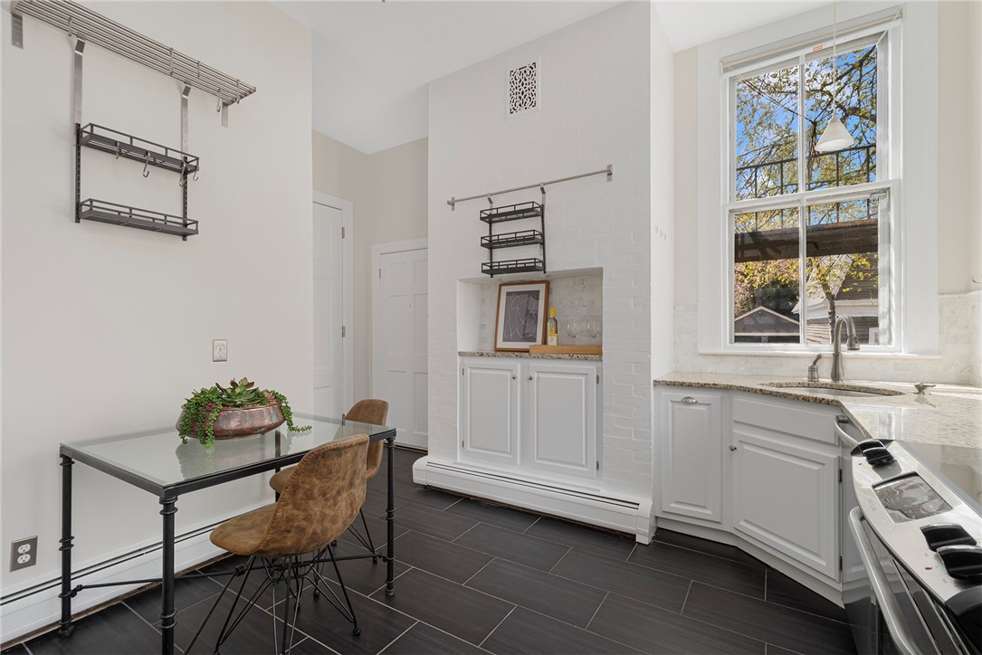 87 Cooke Street 2