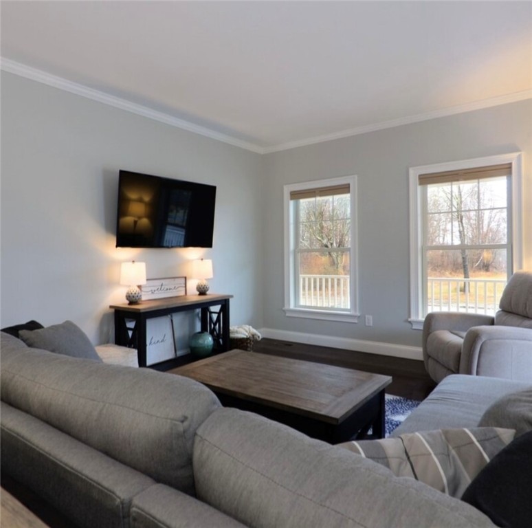 13 Arnold Avenue 1