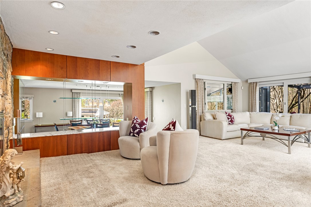 5 Severn Court