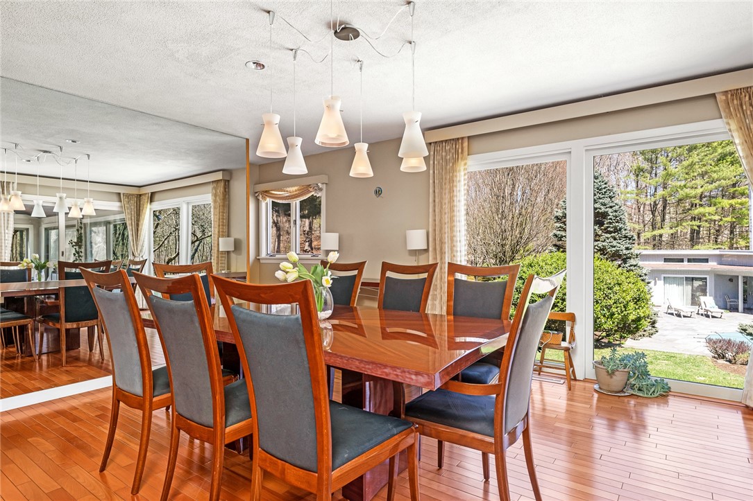 5 Severn Court
