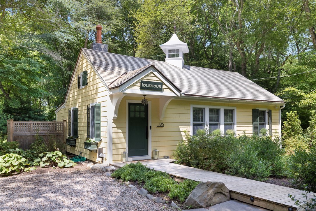 96 Steamboat Street
