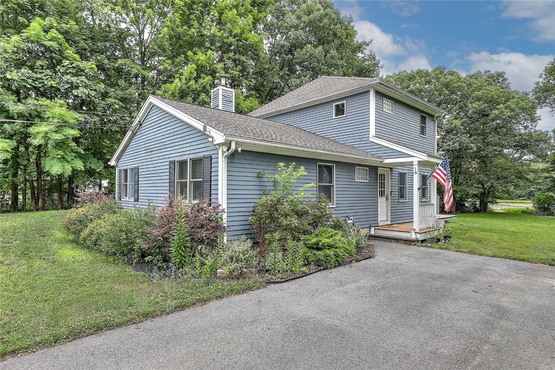 18 Manning Court
