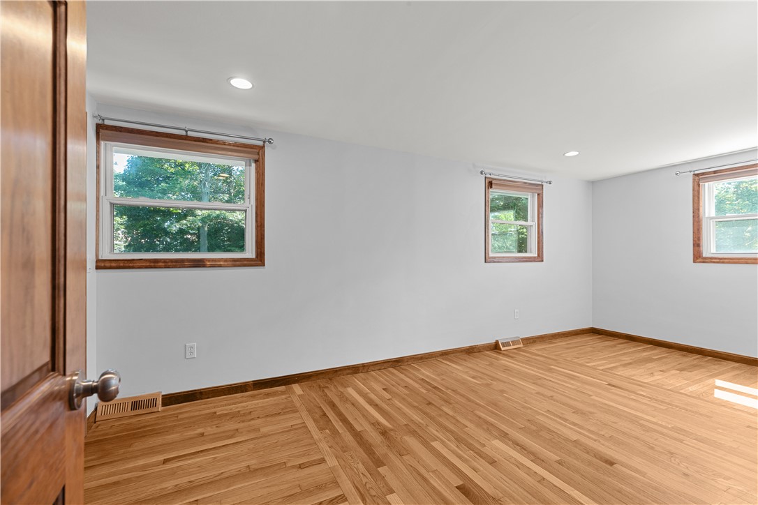 25 Harris Drive
