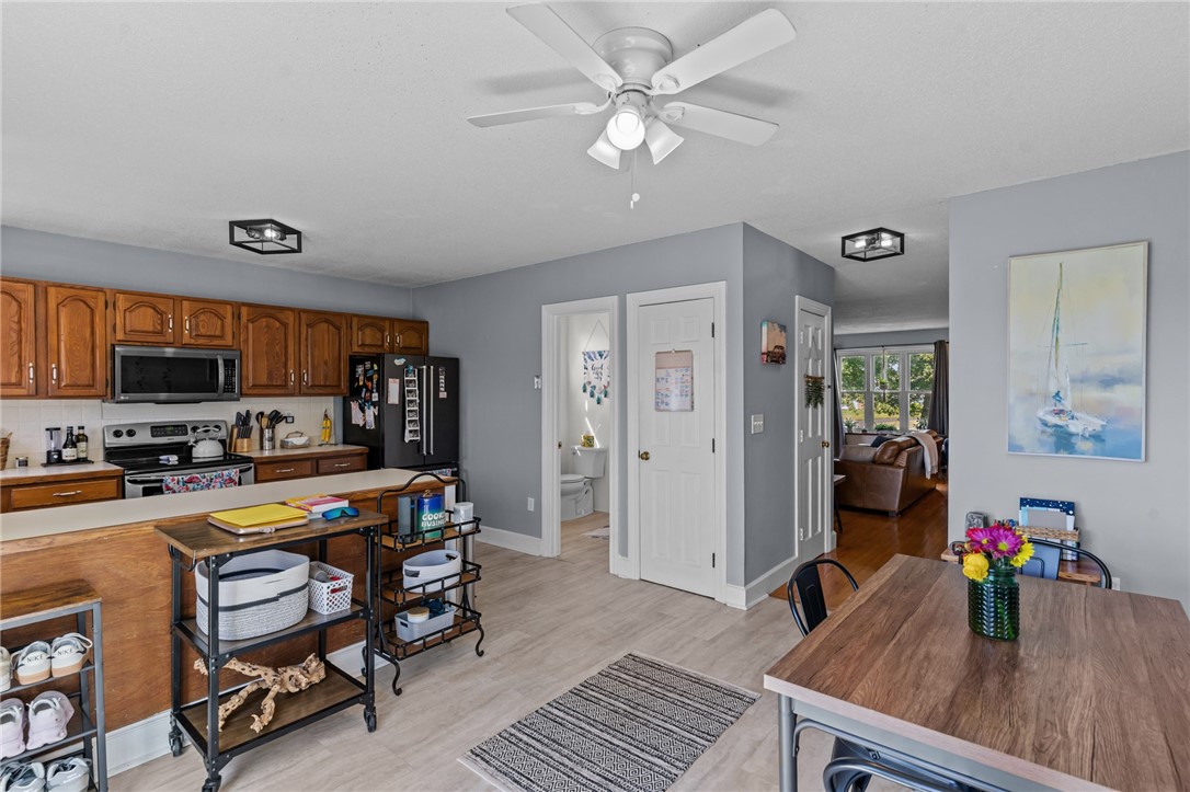 223 Oliphant Lane