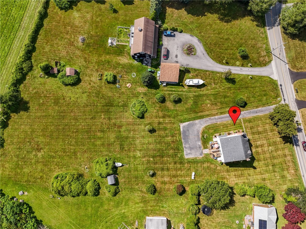 223 Oliphant Lane