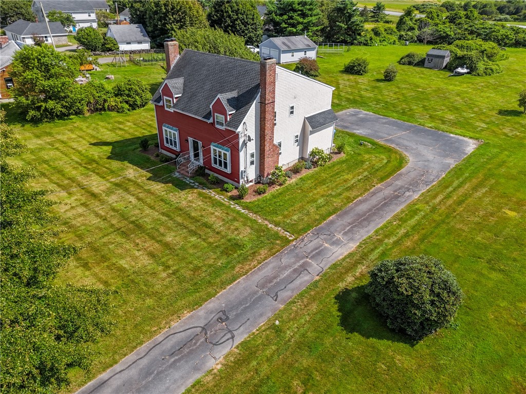 223 Oliphant Lane