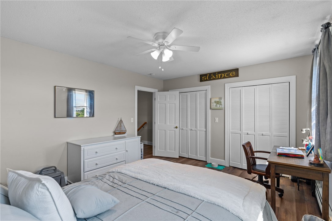 223 Oliphant Lane