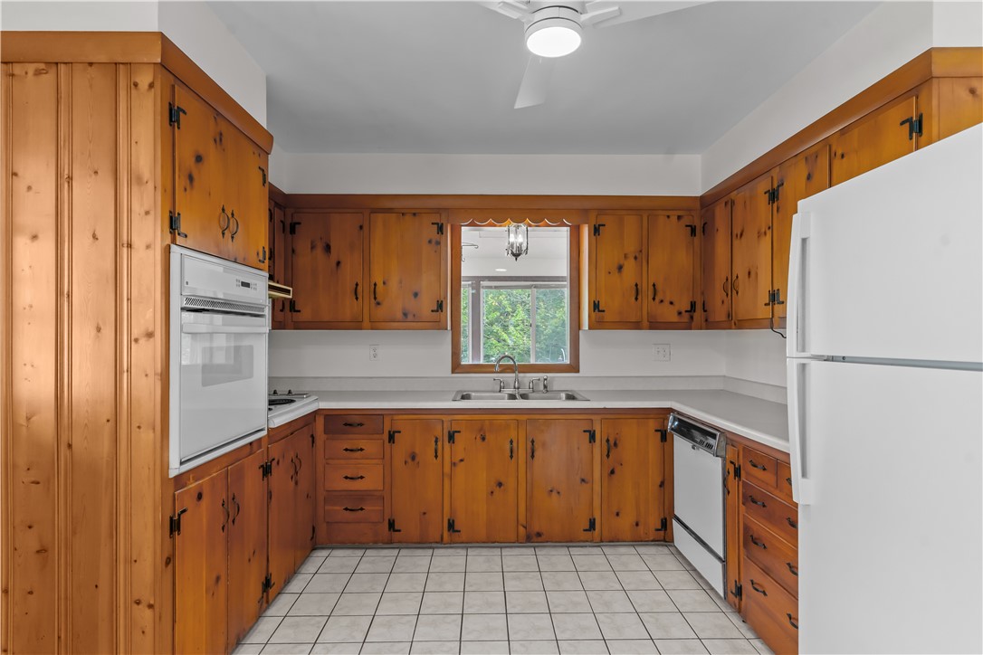 26 Doris Avenue