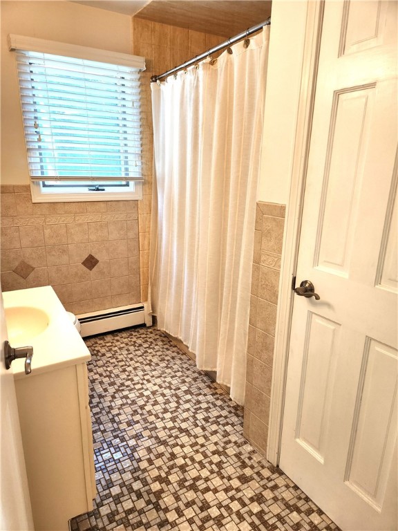 47 Treasure Road