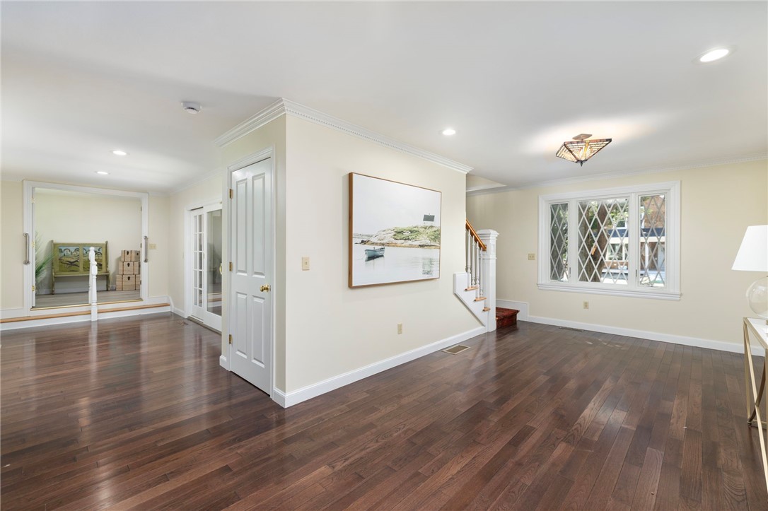 58 Dolphin Avenue