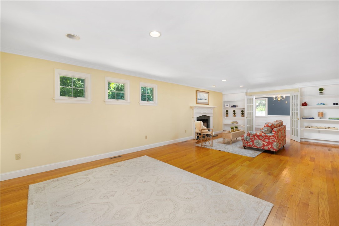58 Dolphin Avenue