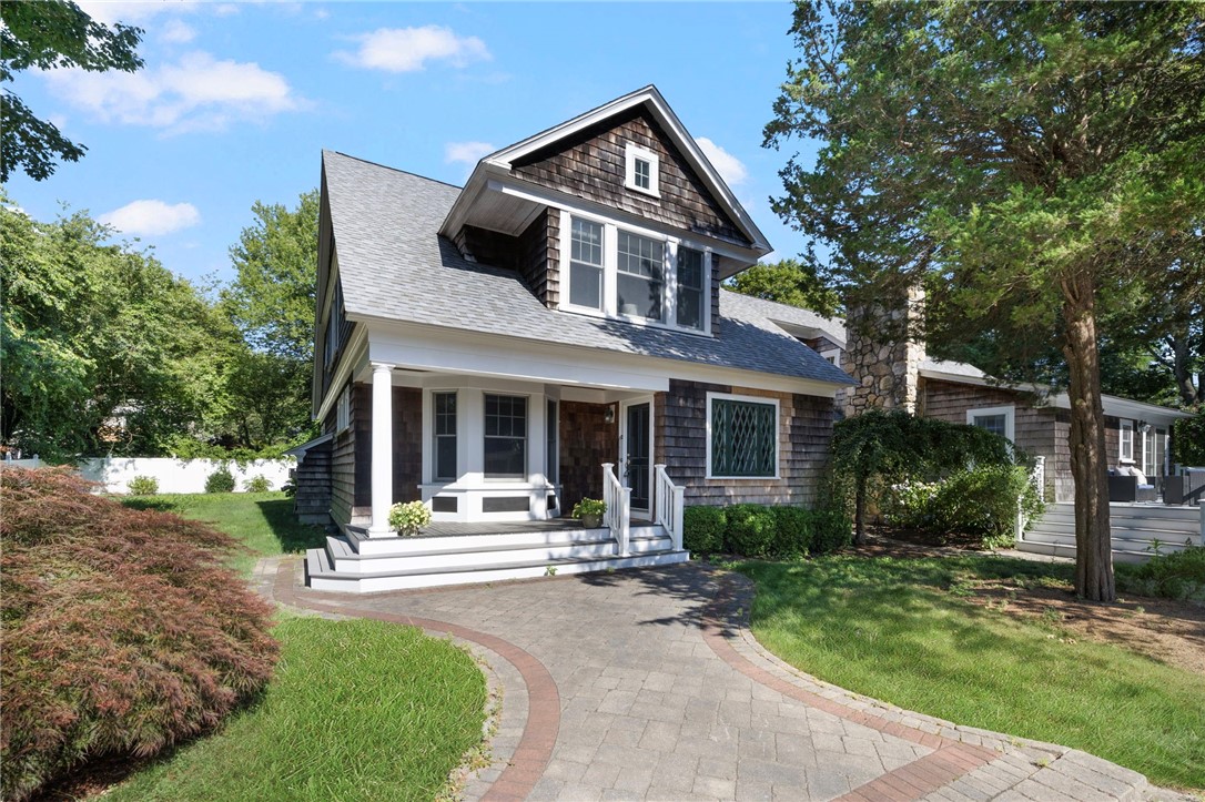58 Dolphin Avenue