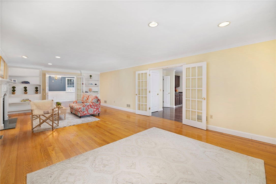 58 Dolphin Avenue