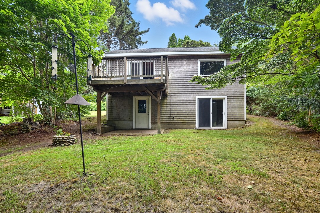 33 West Main Road