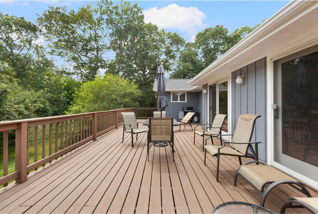 59 Lakewood Drive