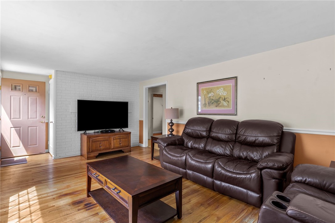 255 Strawberry Field Road