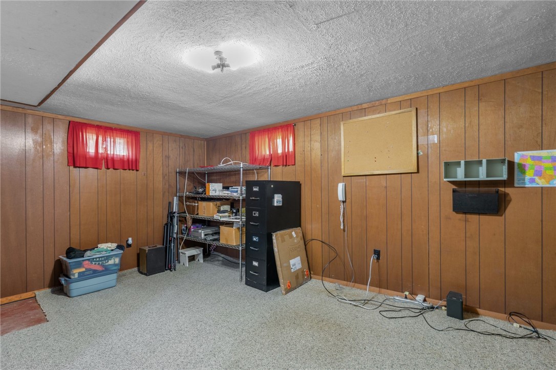 255 Strawberry Field Road