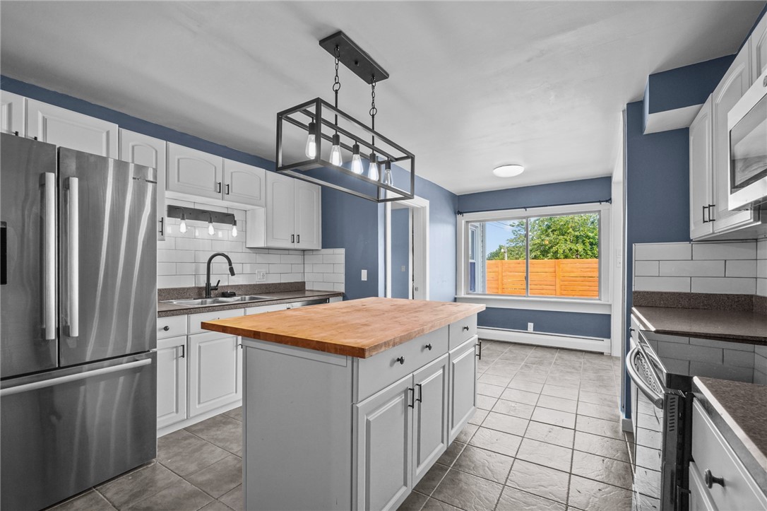 20 Bradley Terrace A