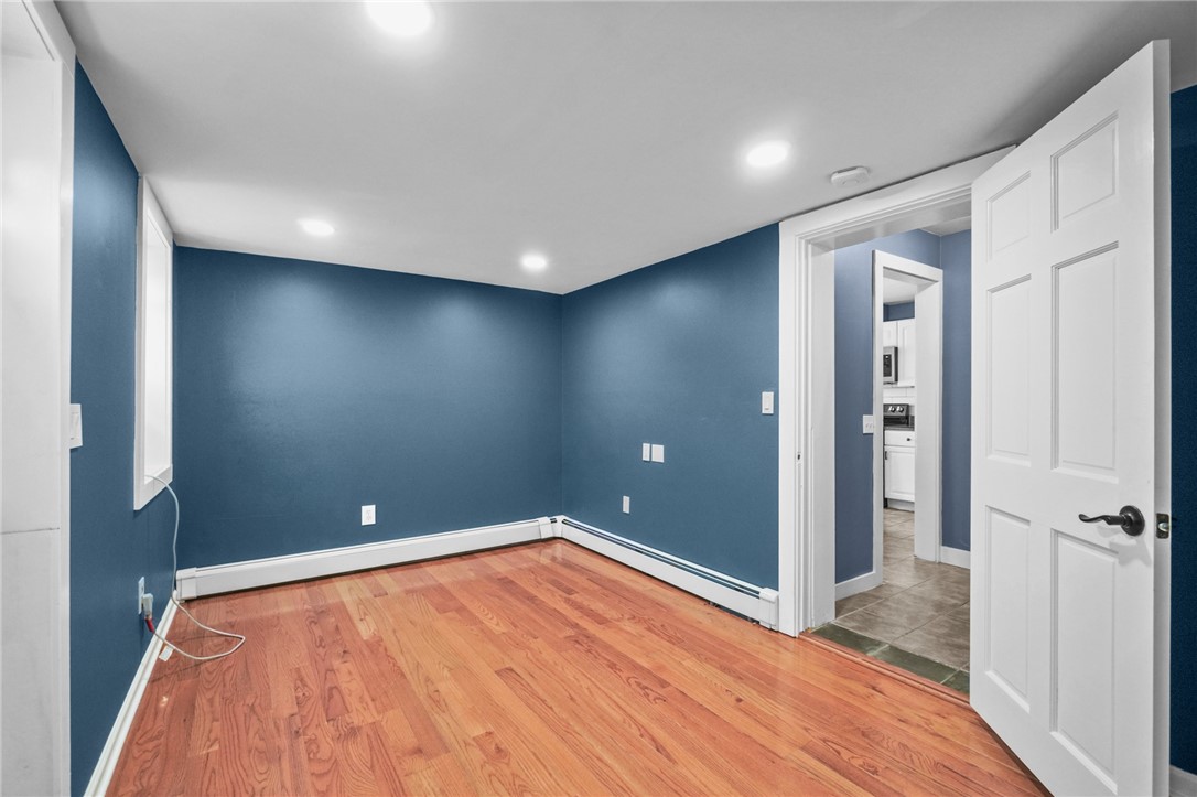 20 Bradley Terrace A