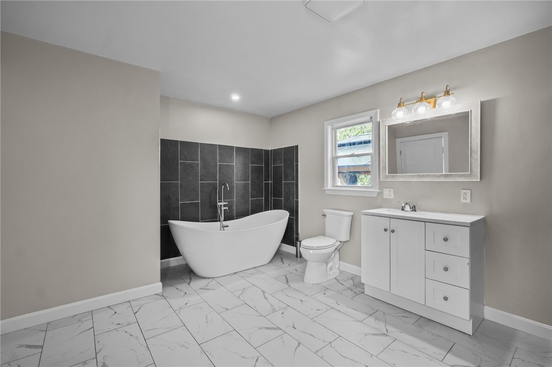 20 Bradley Terrace A