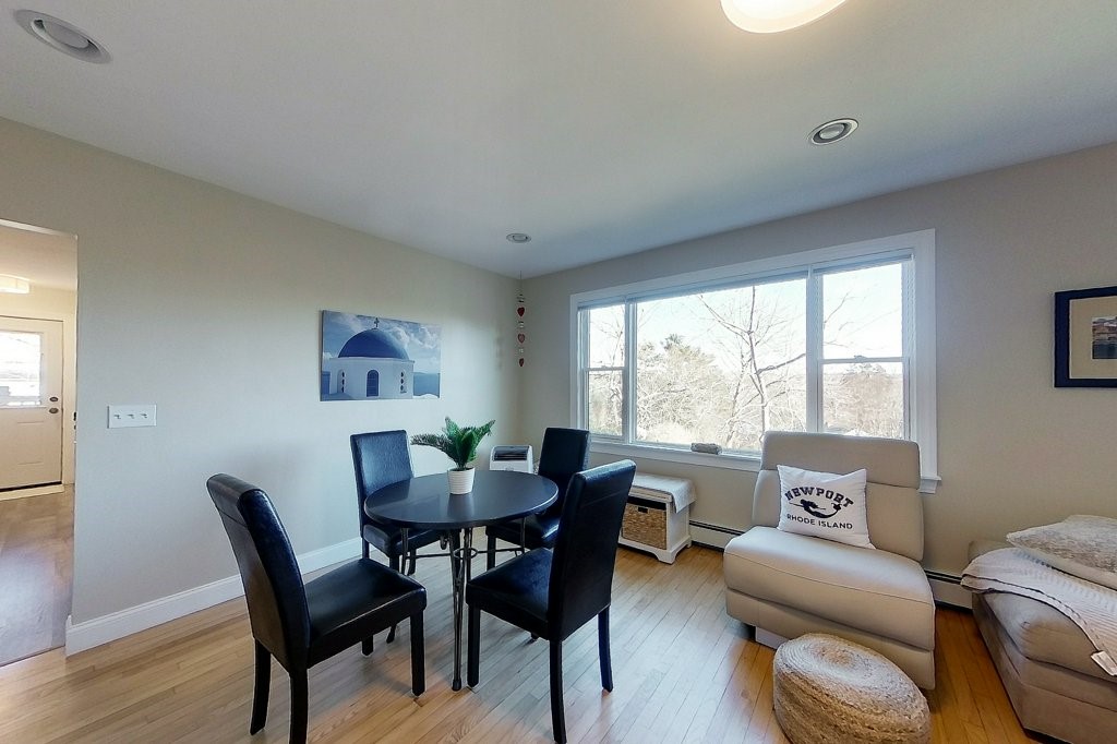 2 E Boulevard 2