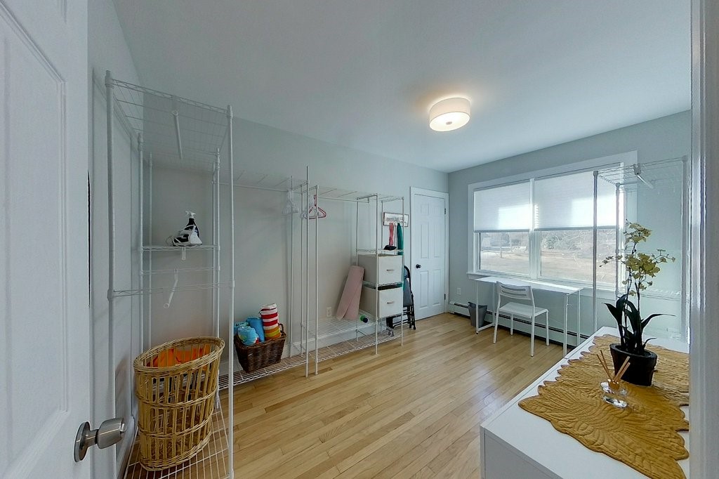 2 E Boulevard 2