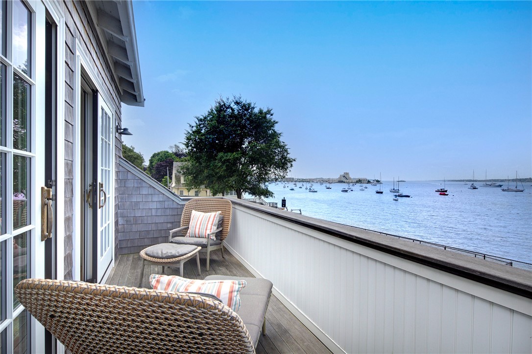 115 Washington Street